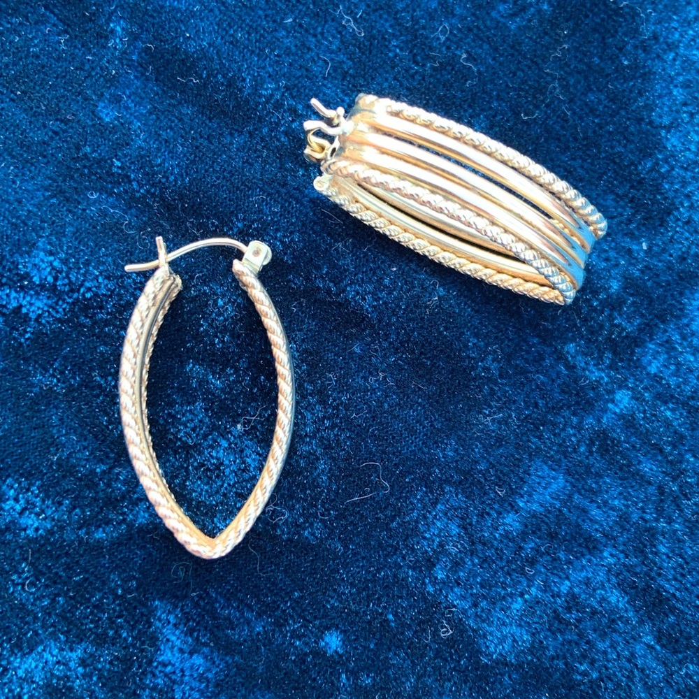 Vintage 14kt Yellow Gold Unique Hoop Earrings